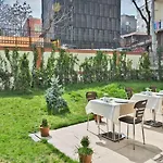 La Garden 3*