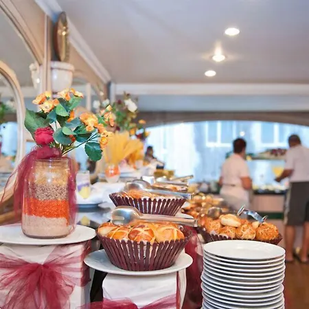 La Garden Bed and Breakfast