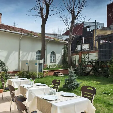 La Garden 3*