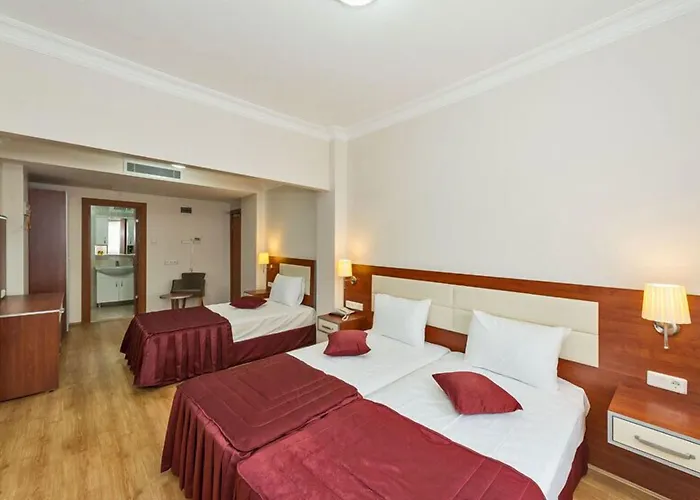 La Garden Bed & Breakfast